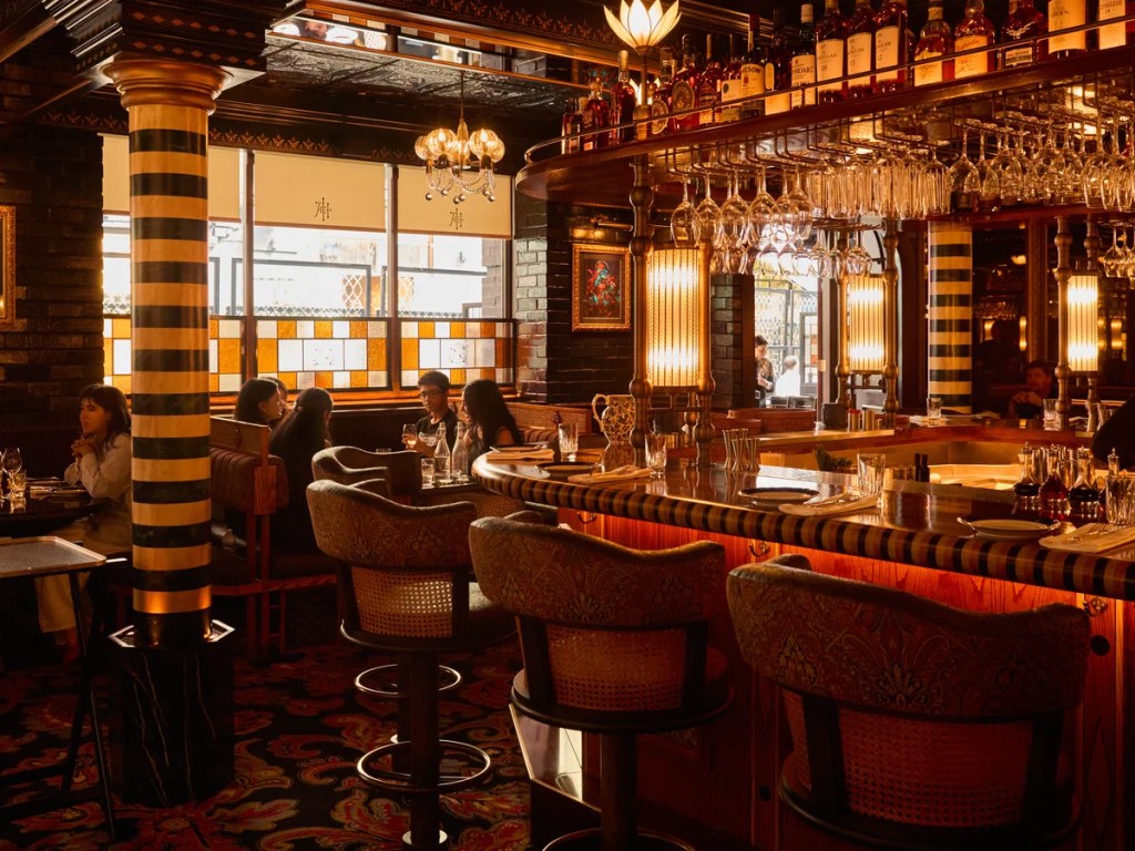 Ambassadors Clubhouse main dining room and bar.